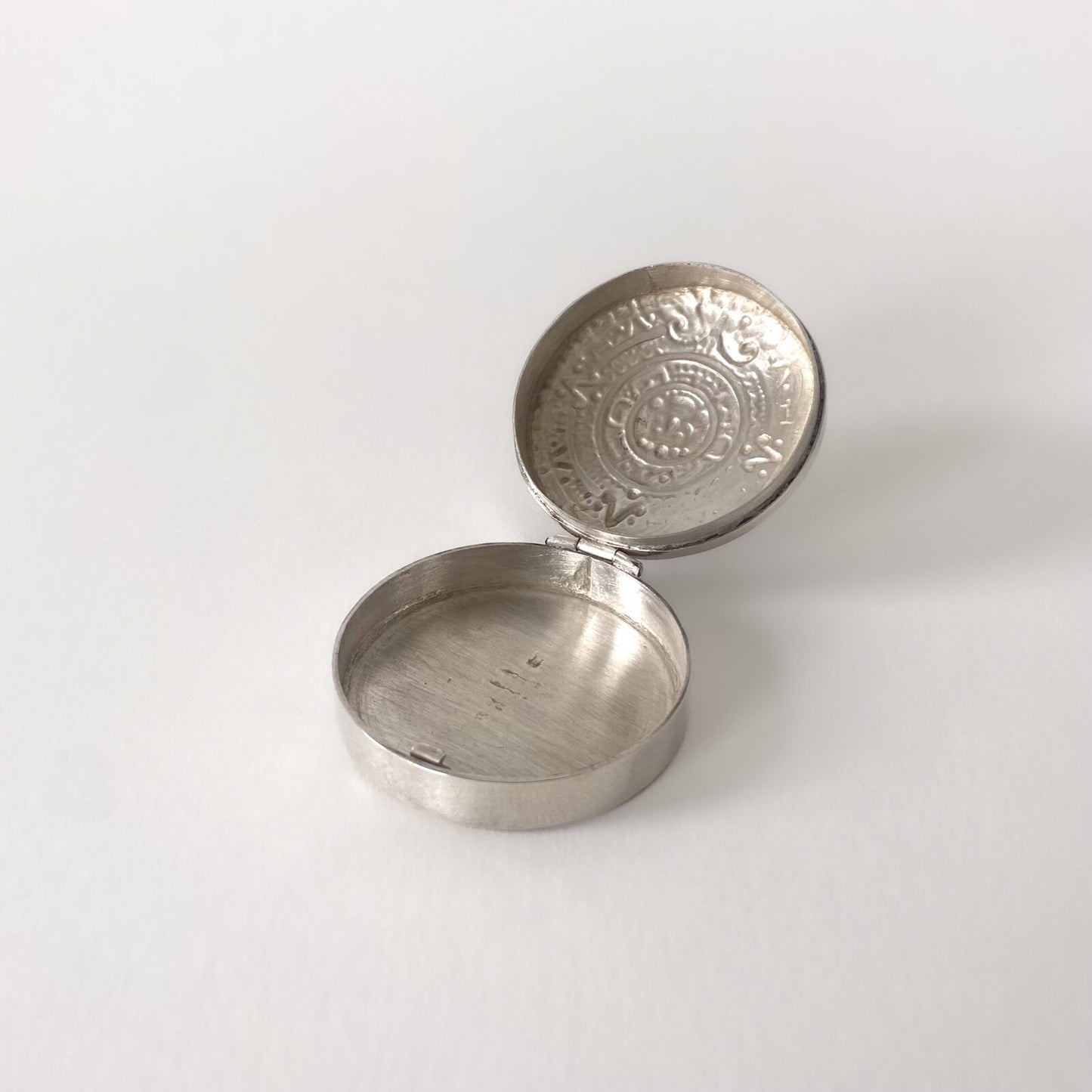 Boîte ronde vintage en argent 925 de Taxco – Calendrier aztèque – Mexique 1980s