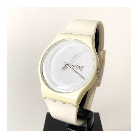 Swatch White Rebel SUOW701 2010 - Unisex White Watch | Swiss Made