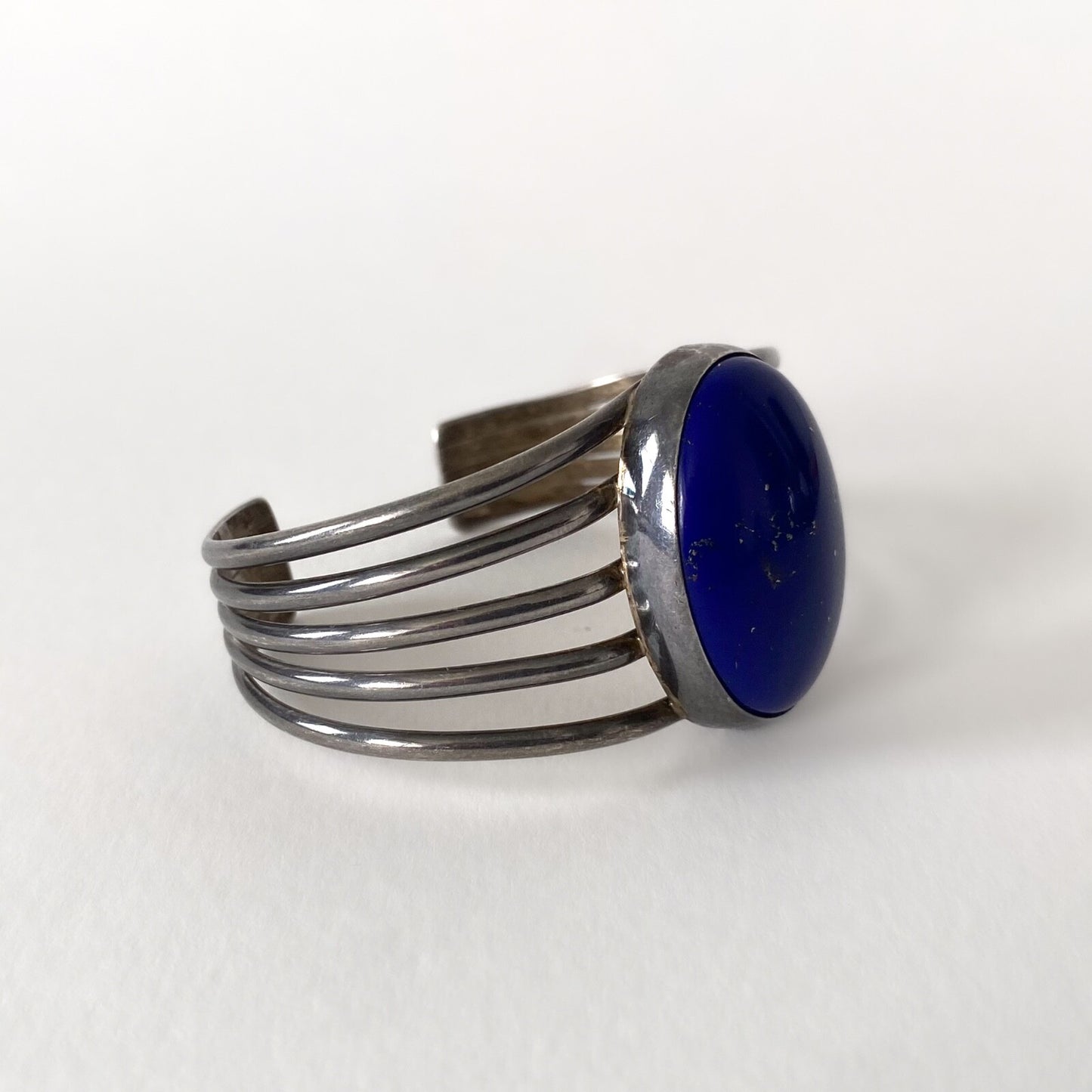 Navajo Sterling Silver and Lapis Lazuli Cuff Bracelet L. YAZZIE - 1980s