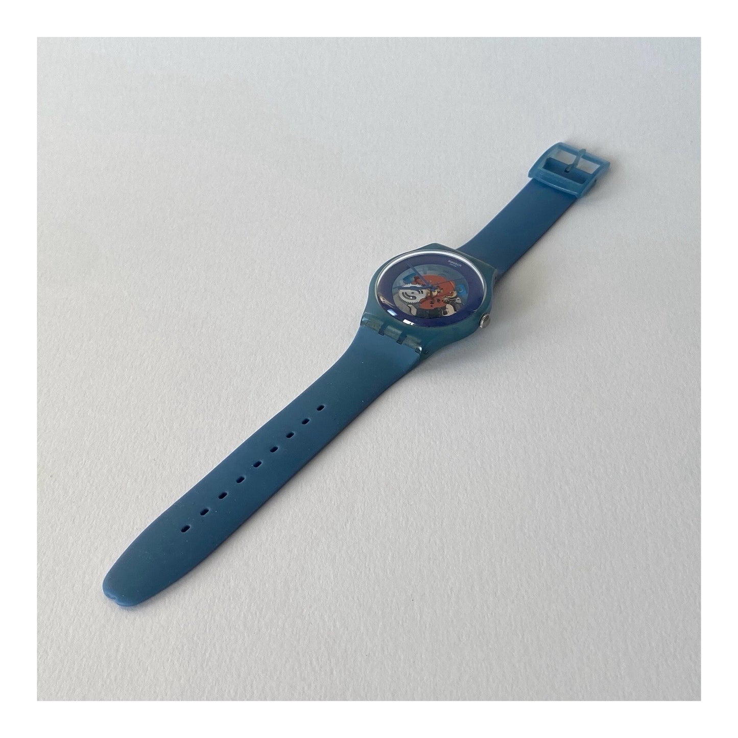 Swatch SUON102 Skeleton Blue Transparent 2013 - Montre Quartz Swiss Made