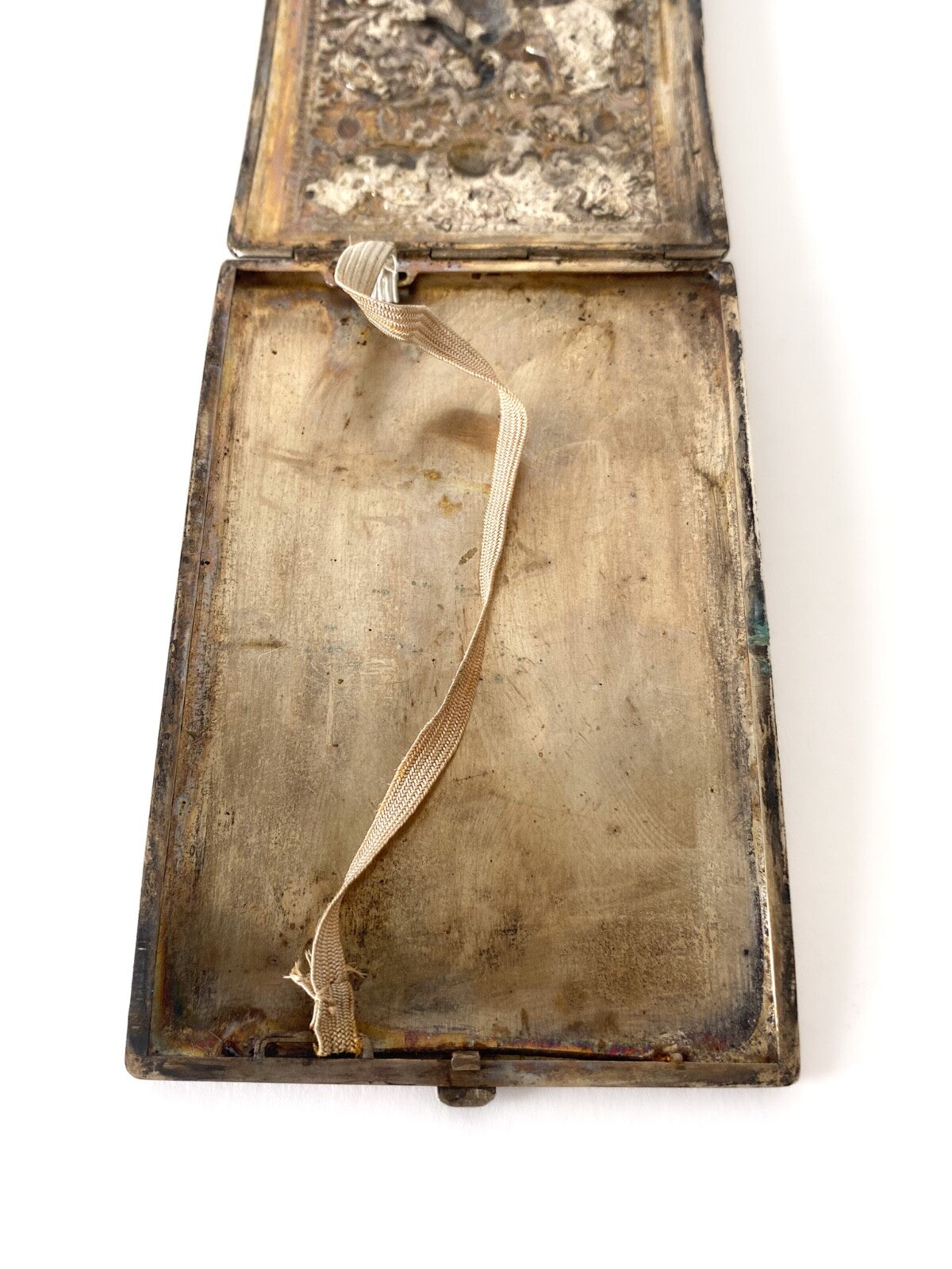 Ancien porte-cigarettes en argent 900 de Thaïlande - Art traditionnel Kinnari