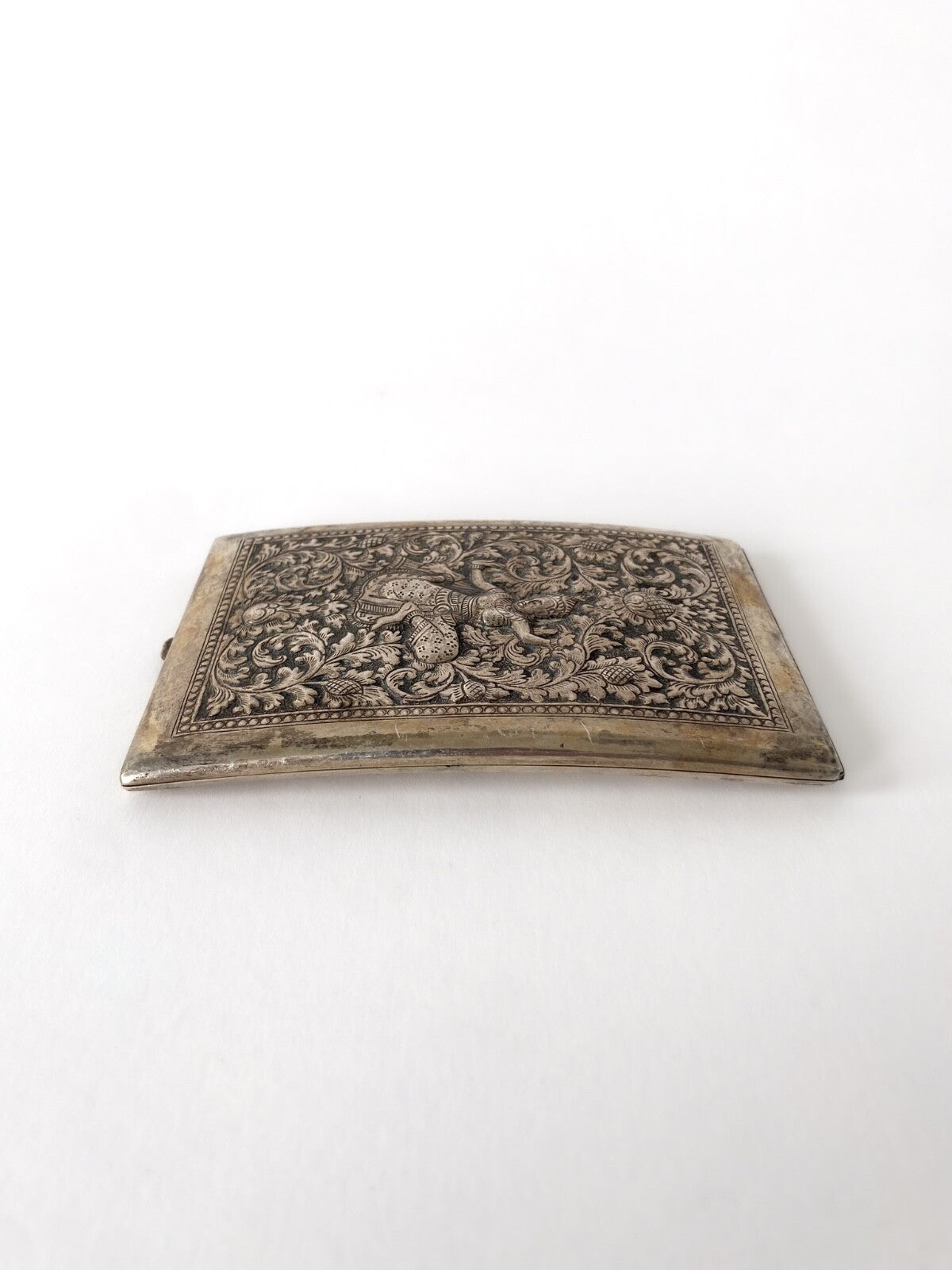 Ancien porte-cigarettes en argent 900 de Thaïlande - Art traditionnel Kinnari