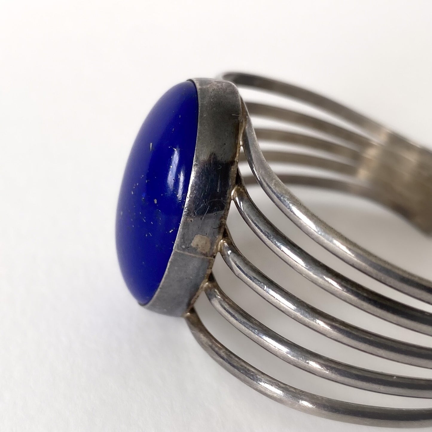 Navajo Sterling Silver and Lapis Lazuli Cuff Bracelet L. YAZZIE - 1980s