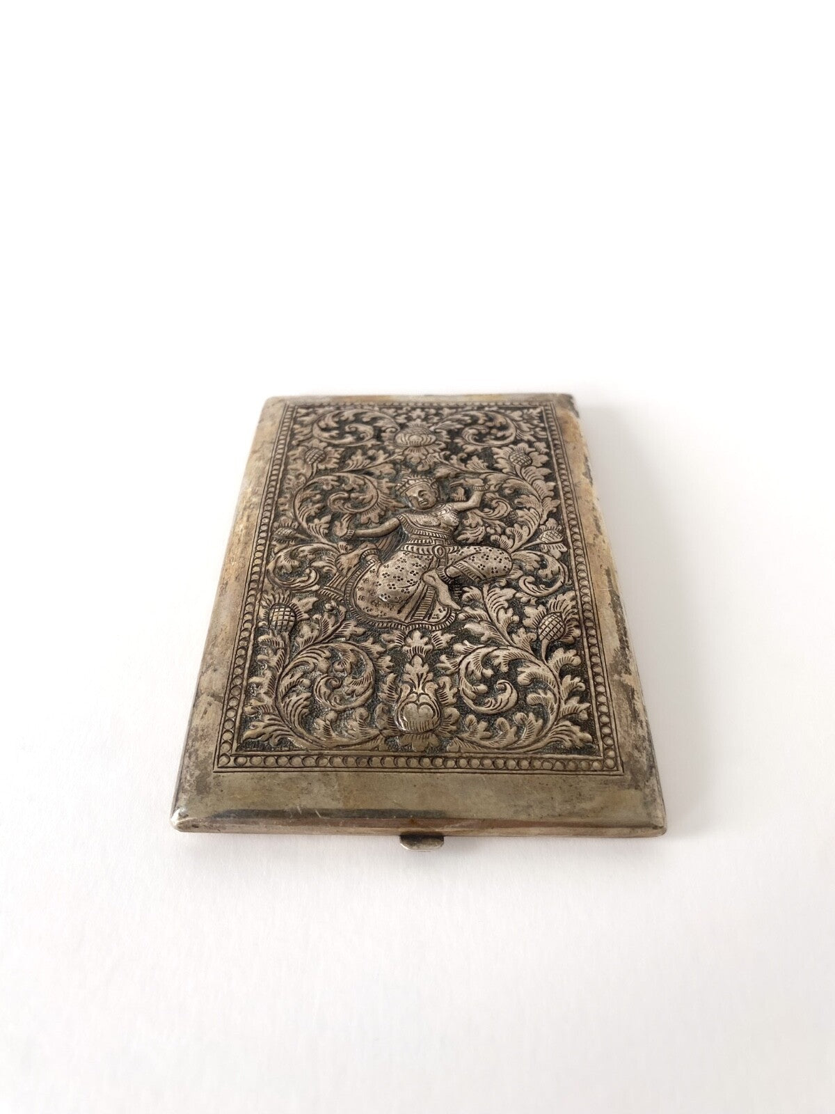 Ancien porte-cigarettes en argent 900 de Thaïlande - Art traditionnel Kinnari